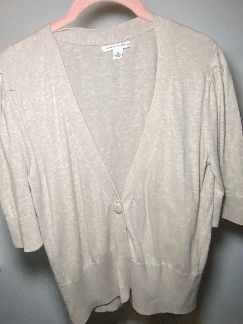 Banana Republic Light Cream V-Neck Short Sleeve Cardigan
